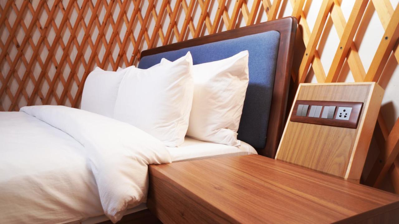 Shanti Resorts Valsad ภายนอก รูปภาพ